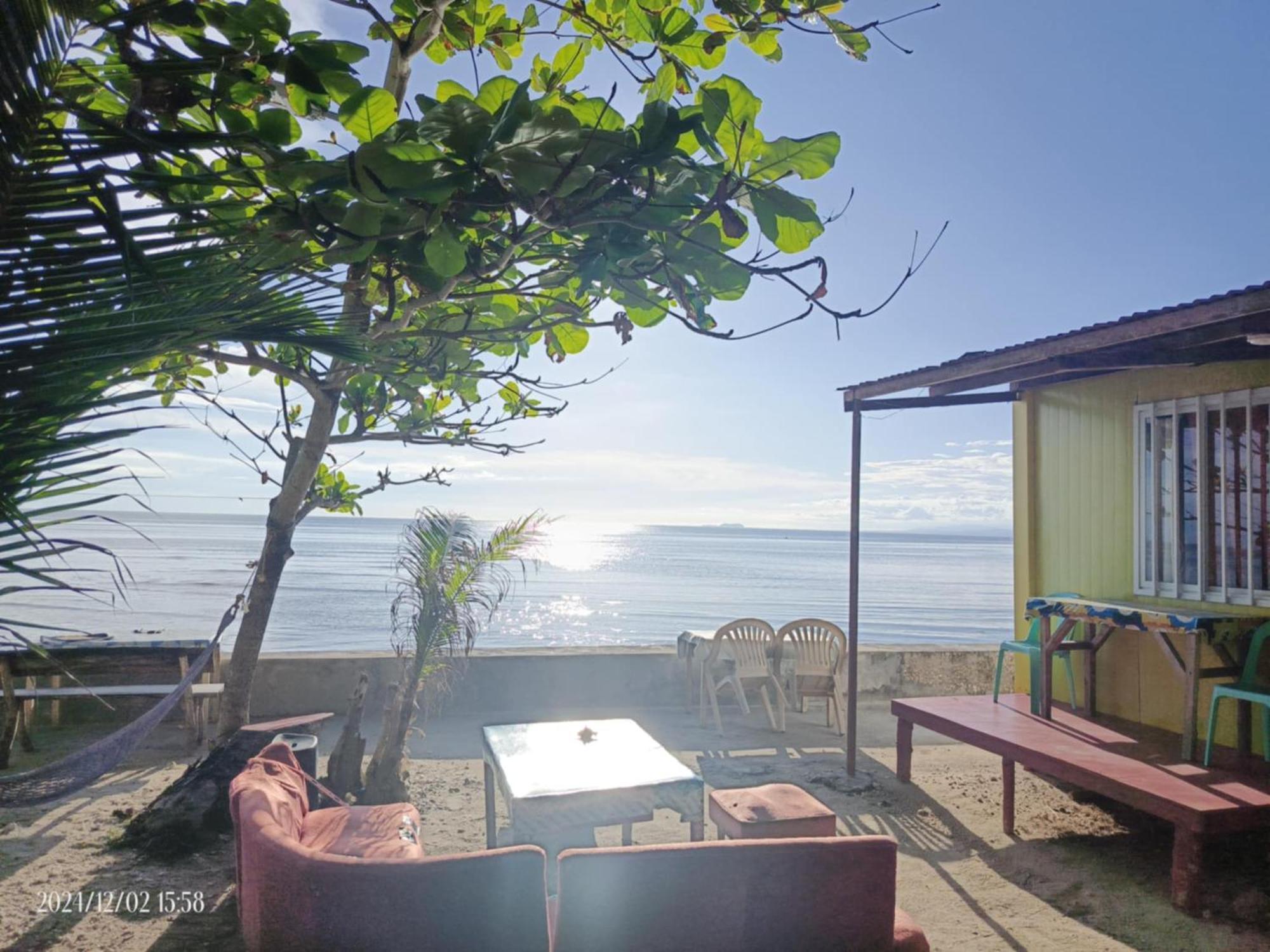 Enrico's Guesthouse Siquijor Eksteriør billede